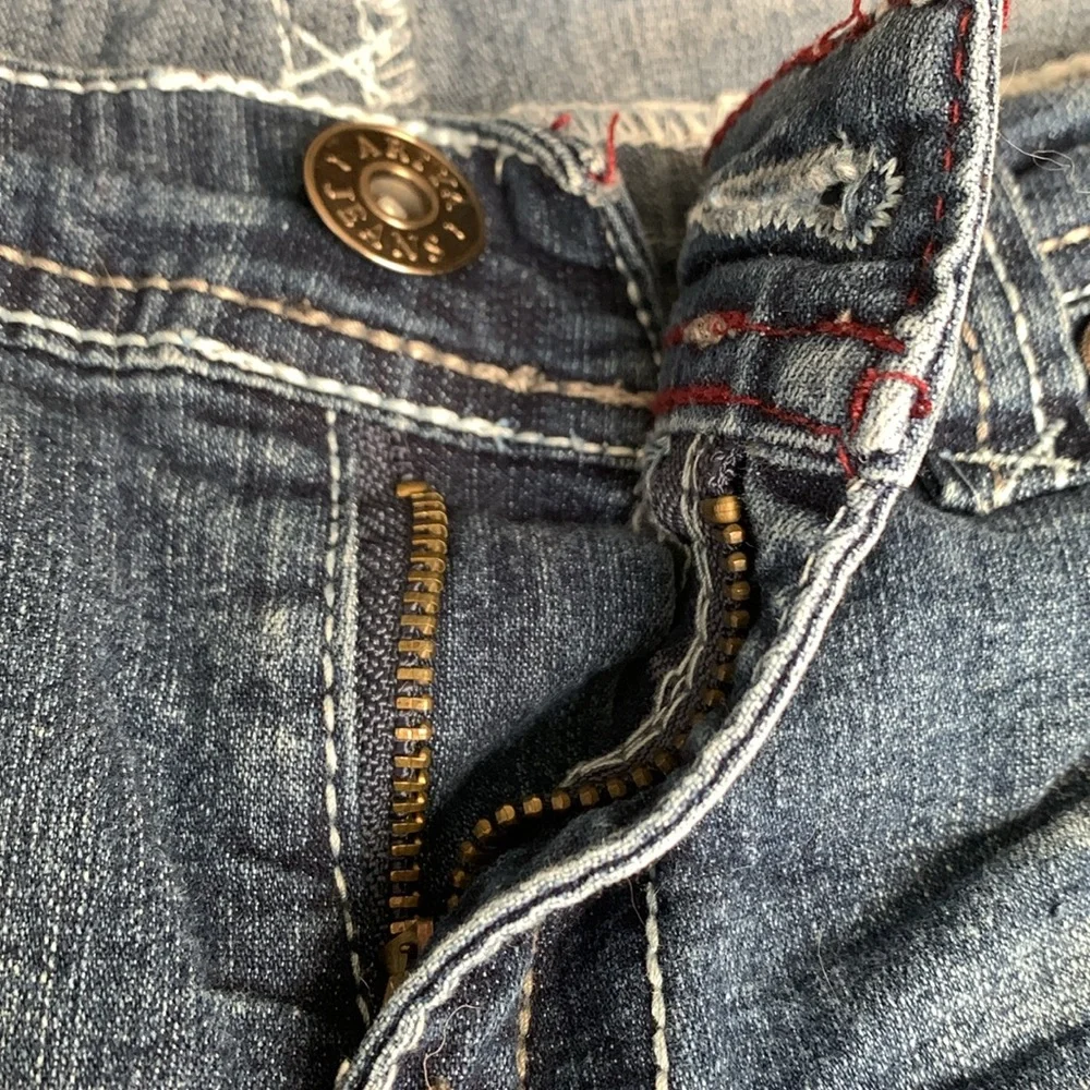 Ariya Jeans Distressed Denim Jean Shorts
